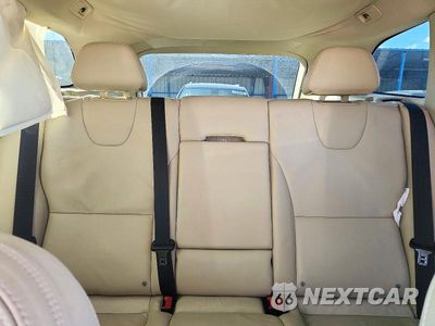 Zdjęcie 10 z 13 samochodu: 2013 VOLVO XC60 3.2 VIN:YV4952DL2D2393094 - miniatura