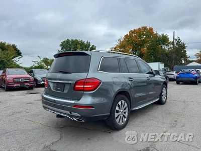 Czwarte zdjęcie samochodu z boku: 2017 MERCEDES-BENZ GLS 450 4MATIC VIN:4JGDF6EE5HA910686 - miniatura