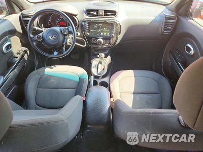 Zdjęcie 8 z 12 samochodu: 2014 KIA SOUL ! VIN:KNDJX3A58E7704263 - miniatura