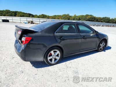 Trzecie zdjęcie samochodu z tyłu: 2013 TOYOTA CAMRY SE VIN:4T1BF1FK4DU705013 - miniatura