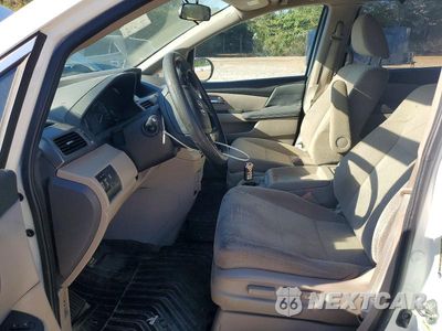 Zdjęcie 7 z 13 samochodu: 2016 HONDA ODYSSEY SE VIN:5FNRL5H37GB026827 - miniatura