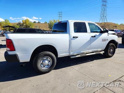 Trzecie zdjęcie samochodu z tyłu: 2018 RAM 2500 ST VIN:3C6UR5CL7JG109425 - miniatura