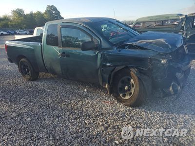Czwarte zdjęcie samochodu z boku: 2004 NISSAN TITAN XE VIN:1N6AA06A74N583707 - miniatura