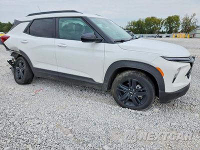 Czwarte zdjęcie samochodu z boku: 2026 CHEVROLET TRAILBLAZER LT VIN:KL79MRSL2TB165576 - miniatura