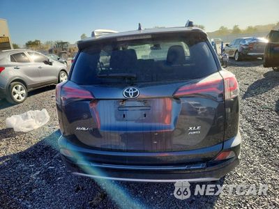 Zdjęcie 6 z 13 samochodu: 2018 TOYOTA RAV4 XLE VIN:JTMRFREV8JJ241315 - miniatura