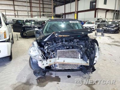 Piąte zdjęcie samochodu w środku: 2019 NISSAN VERSA SV VIN:3N1CN7AP1KL875020 - miniatura