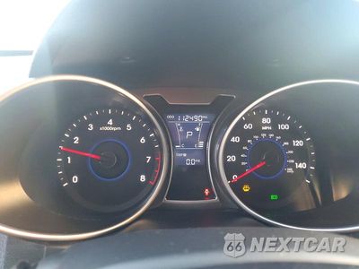 Zdjęcie 9 z 12 samochodu: 2015 HYUNDAI VELOSTER BASE VIN:KMHTC6AD6FU245021 - miniatura