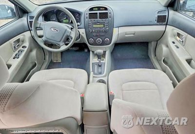 Zdjęcie 8 z 12 samochodu: 2009 KIA SPECTRA LX VIN:KNAFE221295595637 - miniatura