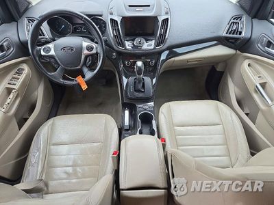 Zdjęcie 8 z 13 samochodu: 2014 FORD ESCAPE TITANIUM VIN:1FMCU0J91EUC36361 - miniatura