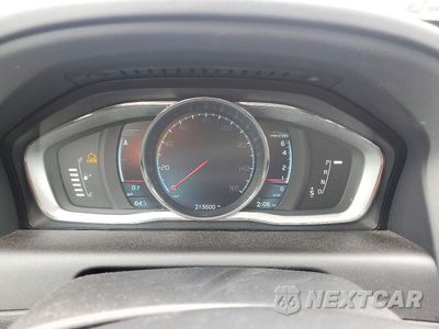Zdjęcie 9 z 13 samochodu: 2014 VOLVO XC60 3.2 VIN:YV4952DL8E2513790 - miniatura