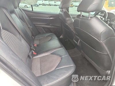 Zdjęcie 10 z 12 samochodu: 2020 TOYOTA CAMRY SE VIN:4T1G11AK4LU947407 - miniatura