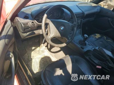 Zdjęcie 8 z 12 samochodu: 1998 BMW Z3 1.9 VIN:4USCH733XWLE09471 - miniatura
