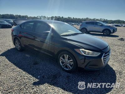 Czwarte zdjęcie samochodu z boku: 2017 HYUNDAI ELANTRA SE VIN:5NPD84LFXHH130108 - miniatura