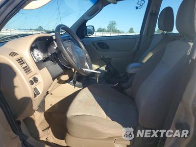 Zdjęcie 7 z 13 samochodu: 2007 FORD ESCAPE XLS VIN:1FMYU02Z97KB68751 - miniatura