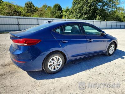 Trzecie zdjęcie samochodu z tyłu: 2017 HYUNDAI ELANTRA SE VIN:5NPD74LF1HH101292 - miniatura