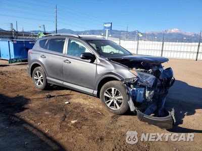Czwarte zdjęcie samochodu z boku: 2018 TOYOTA RAV4 XLE VIN:2T3RFREV2JW840213 - miniatura