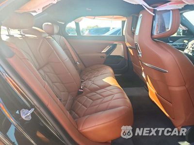 Zdjęcie 10 z 12 samochodu: 2026 BMW 740 XI VIN:WBA33EH06TCY16491 - miniatura