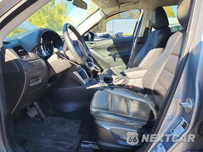 Zdjęcie 7 z 13 samochodu: 2013 MAZDA CX-5 GT VIN:JM3KE4DE3D0110142 - miniatura
