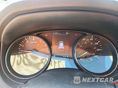 Zdjęcie 9 z 14 samochodu: 2018 NISSAN ROGUE SL VIN:JN8AT2MT7JW466040 - miniatura