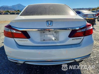 Zdjęcie 6 z 13 samochodu: 2017 HONDA ACCORD SPORT VIN:1HGCR2F53HA107374 - miniatura