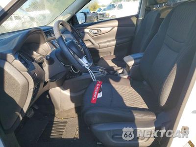 Zdjęcie 7 z 12 samochodu: 2019 NISSAN ROGUE SV VIN:5N1AT2MV2KC830988 - miniatura