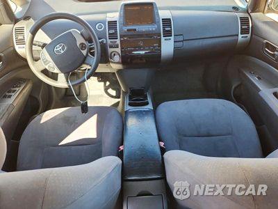 Zdjęcie 8 z 13 samochodu: 2006 TOYOTA PRIUS BASE VIN:JTDKB20U963150360 - miniatura