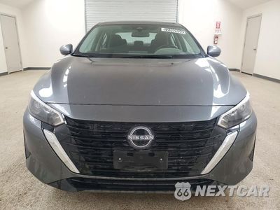 Piąte zdjęcie samochodu w środku: 2025 NISSAN SENTRA S VIN:3N1AB8BV3SY421678 - miniatura