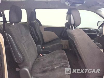 Zdjęcie 11 z 14 samochodu: 2011 CHRYSLER TOWN & COUNTRY TOURING VIN:2A4RR5DG8BR607753 - miniatura