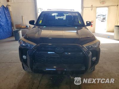 Piąte zdjęcie samochodu w środku: 2015 TOYOTA 4RUNNER SR5 VIN:JTEZU5JR2F5087509 - miniatura