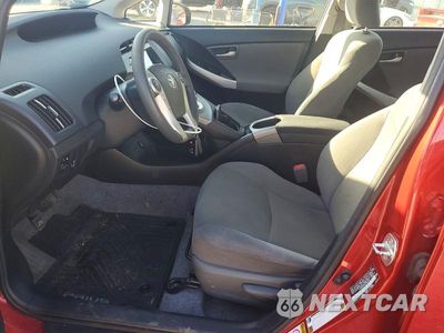 Zdjęcie 7 z 12 samochodu: 2014 TOYOTA PRIUS THREE VIN:JTDKN3DU9E0385929 - miniatura