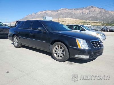 Czwarte zdjęcie samochodu z boku: 2010 CADILLAC DTS LUXURY COLLECTION VIN:1G6KD5EY9AU131319 - miniatura