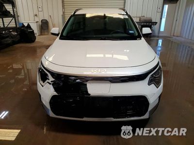 Piąte zdjęcie samochodu w środku: 2024 KIA NIRO WIND VIN:KNDCR3L11R5094124 - miniatura
