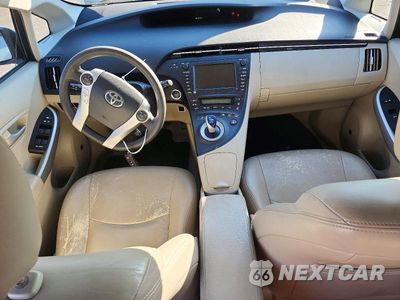 Zdjęcie 8 z 12 samochodu: 2010 TOYOTA PRIUS III VIN:JTDKN3DUXA0217758 - miniatura