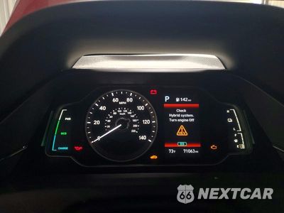 Zdjęcie 9 z 12 samochodu: 2021 HYUNDAI IONIQ BLUE VIN:KMHC65LC8MU261613 - miniatura