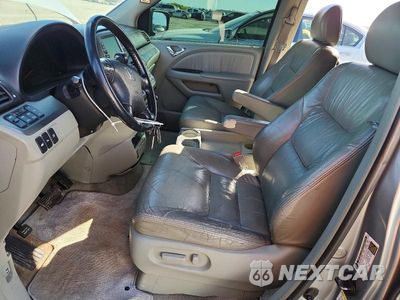Zdjęcie 7 z 13 samochodu: 2006 HONDA ODYSSEY TOURING VIN:5FNRL38876B017415 - miniatura