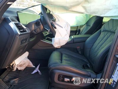 Zdjęcie 7 z 13 samochodu: 2026 BMW X5 XDRIVE50E VIN:5UX43EU02T9076382 - miniatura