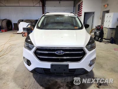 Piąte zdjęcie samochodu w środku: 2017 FORD ESCAPE SE VIN:1FMCU0GD8HUA99354 - miniatura