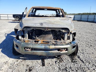 Piąte zdjęcie samochodu w środku: 2015 RAM 2500 LARAMIE VIN:3C6UR5FL8FG623769 - miniatura