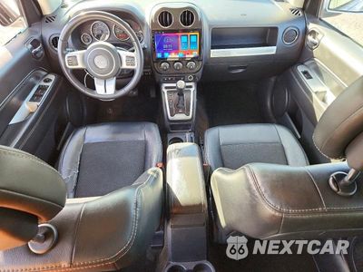 Zdjęcie 8 z 13 samochodu: 2017 JEEP COMPASS LATITUDE VIN:1C4NJCEA3HD116237 - miniatura