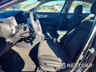 Zdjęcie 7 z 12 samochodu: 2024 KIA FORTE LXS VIN:3KPF24AD4RE767674 - miniatura