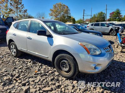 Czwarte zdjęcie samochodu z boku: 2013 NISSAN ROGUE S VIN:JN8AS5MV1DW603791 - miniatura