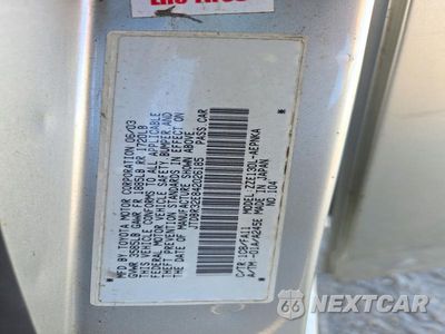 Zdjęcie 12 z 12 samochodu: 2004 TOYOTA COROLLA LE VIN:JTDBR32E842026185 - miniatura