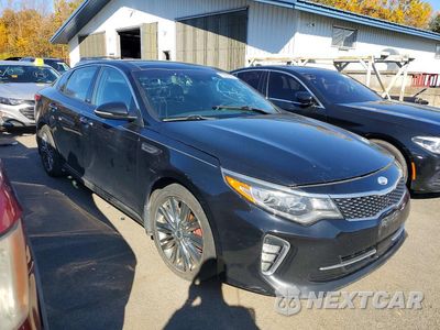 Czwarte zdjęcie samochodu z boku: 2018 KIA OPTIMA SXL VIN:5XXGV4L29JG245612 - miniatura