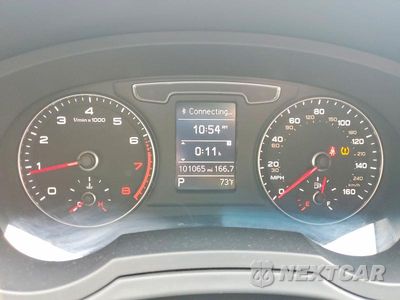 Zdjęcie 9 z 13 samochodu: 2018 AUDI Q3 PREMIUM VIN:WA1ECCFS2JR019504 - miniatura