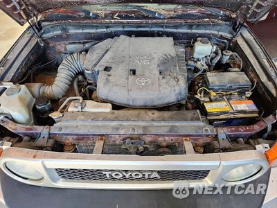 Zdjęcie 12 z 13 samochodu: 2007 TOYOTA FJ CRUISER BASE VIN:JTEBU11F770058831 - miniatura