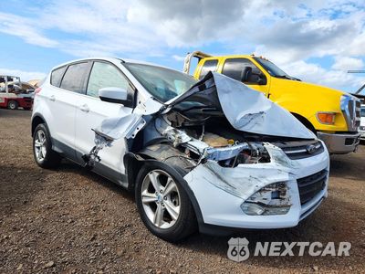 Piąte zdjęcie samochodu w środku: 2014 FORD ESCAPE SE VIN:1FMCU0G92EUB85346 - miniatura
