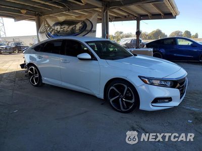 Czwarte zdjęcie samochodu z boku: 2018 HONDA ACCORD SPORT VIN:1HGCV1F39JA201849 - miniatura