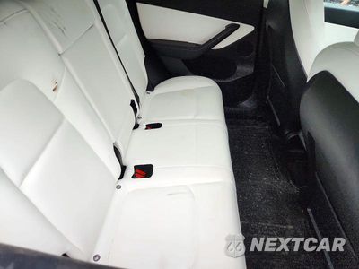 Zdjęcie 10 z 13 samochodu: 2021 TESLA MODEL Y VIN:5YJYGDEE2MF302357 - miniatura