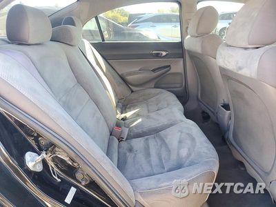 Zdjęcie 10 z 12 samochodu: 2010 HONDA CIVIC LX VIN:2HGFA1F50AH319932 - miniatura