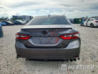 Zdjęcie 6 z 12 samochodu: 2021 TOYOTA CAMRY SE VIN:4T1G11AK5MU587226 - miniatura